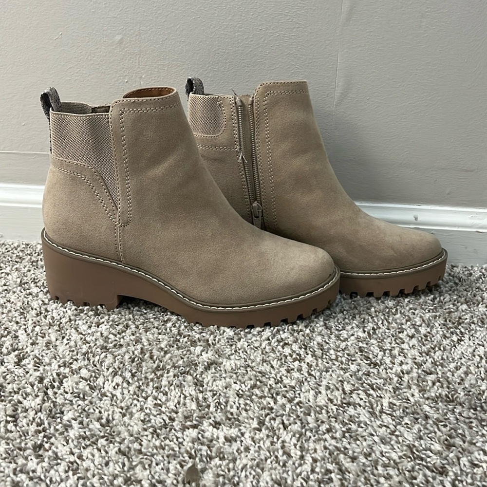 Universal Thread Taci Ankle Boots with Memory Foam